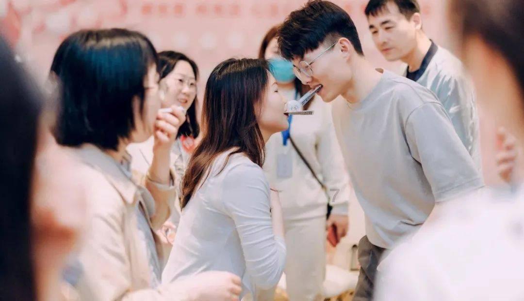 曾经的正午阳光是人们心中的“国剧之光”，它是从什么时候开始走下坡路的？